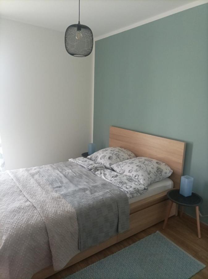 City And Thermal Apartman Γκιόρ Εξωτερικό φωτογραφία
